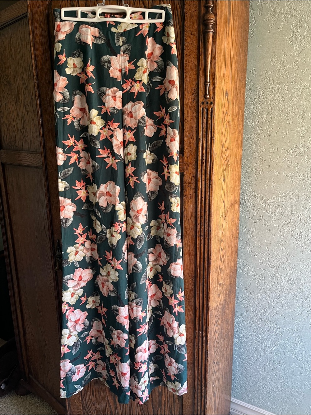 Show Me Your MuMu wide leg pants tropical print small